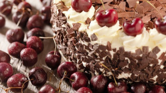 Resep Cake Black Forest Perpaduan Lembut, Manis dan Asam yang Bikin Candu