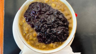 Bubur Kacang Hijau Ketan Hitam, Kudapan Manis dan Legit yang Mudah Dibuat