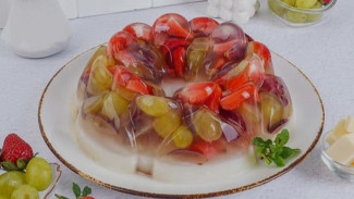 Resep Jelly Fruity Cheesecake, Sajian Menarik Dengan Tampilan Super Unik