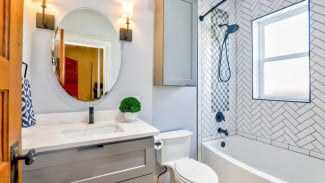 Kamar Mandimu Bisa Kinclong Terus! Ini Tips dan Trik Biar Awet dan Bebas Bau Selamanya!