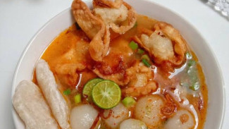 Bakso Aci Kuah Jeruk Limau, Sensasi Segar yang Bikin Ketagihan dari Garut