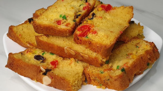 Manisnya Pas, Teksturnya Lembut! Resep Bolu Buah Kering yang Cocok Temani Sore di Teras