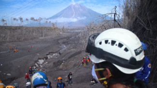 Erupsi Gunung Api? Lakukan Ini Biar Tetap Aman dan Selamat