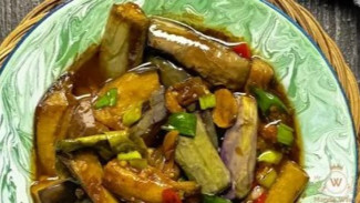 Nikmat Terong Ungu Tumis Saus Tiram Pedas, Resep yang Bikin Nagih!