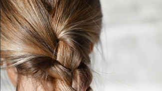 Rambut Kering? Hindari 4 Kesalahan Ini Saat Styling