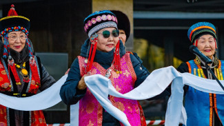 Suku Buryat, Kehidupan Tradisional Sekitar Danau Baikal di Rusia