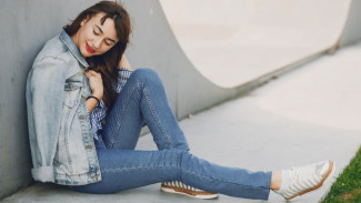 5 Rahasia Tampil Kece dengan Straight Jeans!