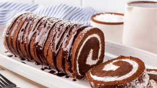 Cake Lembut Gulung Cantik Ini Bisa Kamu Bikin Sendiri! Ini Rahasia Swiss Roll yang Sempurna