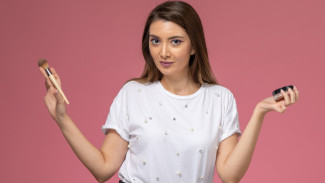 Tips Memilih Shade Foundation yang Tepat Saat Belanja Online