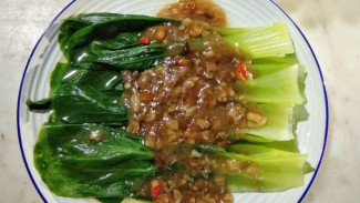 Rasa Pedas Gurih yang Melekat! Ini Cara Bikin Pakchoy Saus Tiram Seenak Resto