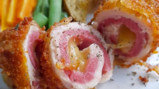 Rahasia Cita Rasa dan Tekstur Chicken Cordon Bleu ala Solaria yang Bikin Nagih!