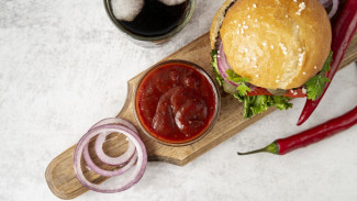 Burger Rumahan Auto Lezat dengan Saus Rahasia Ini!