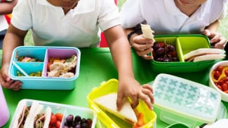 15 Ide Bekal Anak TK yang Enak dan Bergizi Tinggi, Dijamin Habis Tanpa Sisa!