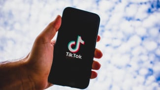 Pusing Ada Watermark di Video TikTok? Ini Trik Ampuh Menyimpannya Tanpa Ribet