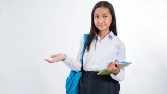 Tips Membantu Anak Remaja Mengelola Stres Sekolah
