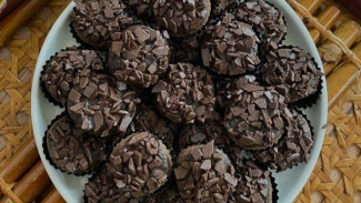 Resep Chocolate Cookies In A Cup, Camilan Enak Dengan Baluran Coklat Yang Melimpah