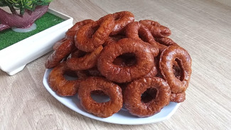 Cuma 4 Bahan? Ini Dia Resep Kue Cincin Sederhana tapi Juara!