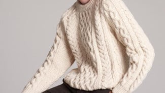 Jenis-Jenis Knitwear yang Bisa Kamu Pakai di Indonesia, Ternyata Bukan untuk Musim Dingin Aja!