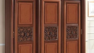 Lemari 3 Pintu Sliding Kayu Jati, Solusi Penyimpanan Stylish dan Tahan Lama