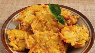 Cara Membuat Bakwan Jagung Renyah Tahan Lama, Gurih dan Crispy