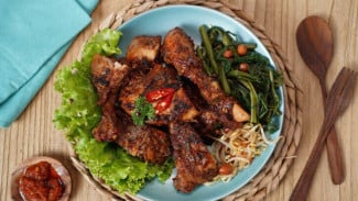 5 Kuliner Khas Lombok yang Wajib Dicicipi, dari Ayam Taliwang hingga Sate Bulayak