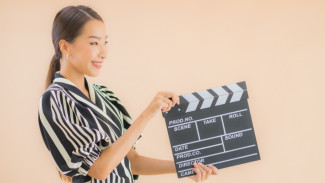 Menonton Film Indonesia dari Dua Zaman, Romansa Tempo Dulu vs Cinta Generasi Z