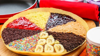 Resep Martabak Manis Teflon Bersarang, Kenyal dan Lembut ala Abang-abang Jualan!
