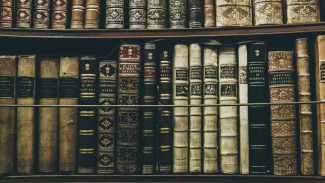 Pusing saat Membaca Buku Sejarah, Coba Pakai Tips Ini!