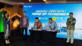 Melangkah Menuju Masa Depan Hijau, PLN Borong 10 Ribu Mobil Listrik BYD