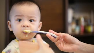 Anti Bosan! Resep Makanan Bayi 10 Bulan Gampang Banget Bikinnya, Dijamin Si Kecil Lahap!