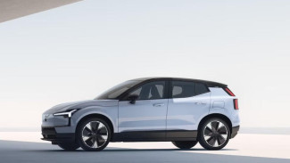 Mobil Listrik dan Hybrid Terbaru dari Volvo Hadir dengan Harga Menarik di GIIAS 2025
