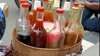 Jamu Tradisional Jawa sebagai Warisan Perempuan yang Tak Lekang oleh Waktu