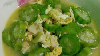 Resep Kombinasi Sayur Oyong dan Telur yang Selalu Melekat di Hati!