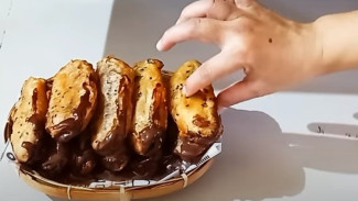 Resep Pisang Goreng My Vla, Camilan Renyah dengan Lelehan Vla Manis