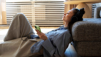 Burnout Mulai Mengintai? Ini 7 Tanda Kamu Butuh Digital Rest