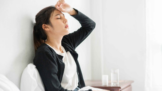 Overstimulated Brain! Kenapa Kita Gampang Capek Padahal Cuma Rebahan?