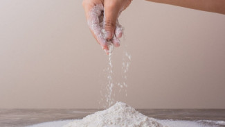 5 Rekomendasi Merek Tepung Terigu Protein Tinggi Bikin Roti Lembut dan Mie Kenyal!