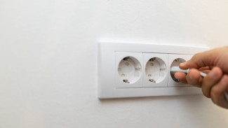 Tersengat Listrik? Ini Rahasia Pertolongan Cepat Ala Tenaga Medis