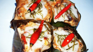 Yuk Olah Seafood Jadi Hor Mok, Otak-Otak Khas Thailand