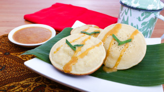 Resep Serabi Tepung Beras Lembut dan Gurih Kinca Gula Merah, Camilan Tradisional yang Bikin Rindu Pasar