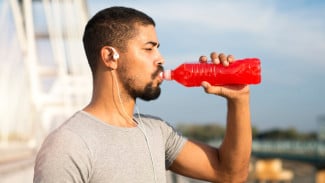 9 Minuman yang Baik Dikonsumsi saat Tubuh Kekurangan Cairan