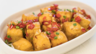 Tahu Cabe Garam, Camilan Gurih Pedas yang Praktis Dimasak di Rumah