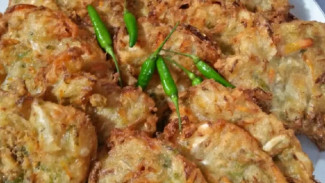 Bala-Bala, Gorengan Renyah Favorit yang Selalu Bikin Kangen!
