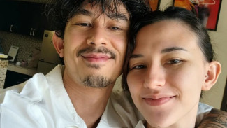 Dahlia Poland Resmi Gugat Cerai Fandy Christian Usai Sang Suami Diterpa Isu Perselingkuhan