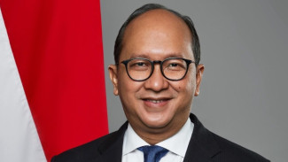 Rosan Roeslani, Indonesia dan ACWA Power Tindaklanjuti Investasi Energi Hijau Rp163,7 Triliun