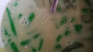 Es Cendol Segar, Minuman Tradisional yang Bikin Nagih