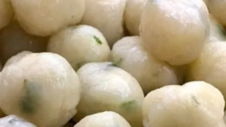 Cilok Kenyal Gurih, Camilan Murah Meriah Favorit Semua Kalangan