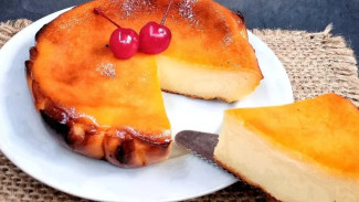 Cheesecake Lembut Lumer di Mulut yang Bikin Nagih