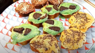 Kue Cubit Lumer ala Dapur Oma, Dijamin Bikin Lidah Ketagihan!
