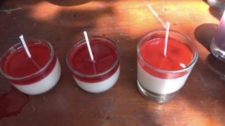 Mahasiswa KKN Universitas Moch. Sroedji Ubah Jelantah Jadi Lilin Aromaterapi Ramah Lingkungan